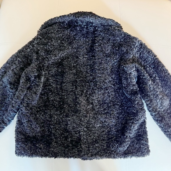 COS Oversized Faux Shearling Jacket - Picture 14 of 14